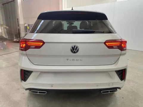 Volkswagen T-Roc 1.5 tsi R-Line dsg - Immagine 4