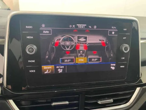 Volkswagen T-Roc 1.5 tsi R-Line dsg - Immagine 9