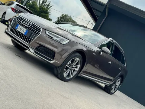 Audi A4 Avant 40 2.0 tdi Business Sport 190cv s-tronic my16 - Immagine 1