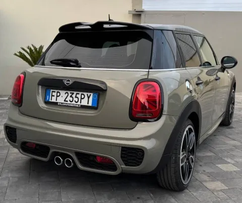 Mini Mini 5p 2.0 Cooper SD Hype auto - Immagine 4