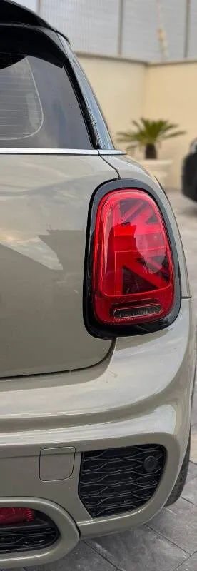 Mini Mini 5p 2.0 Cooper SD Hype auto - Immagine 10