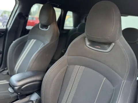 Mini Mini 5p 2.0 Cooper SD Hype auto - Immagine 11