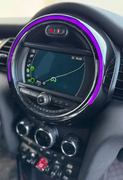 Mini Mini 5p 2.0 Cooper SD Hype auto - Immagine 14