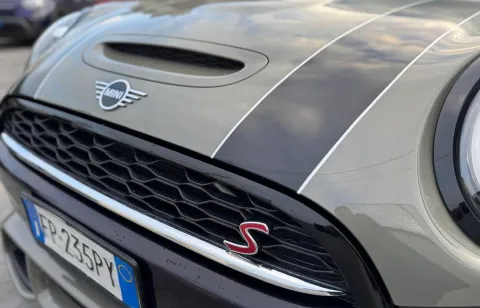 Mini Mini 5p 2.0 Cooper SD Hype auto - Immagine 16