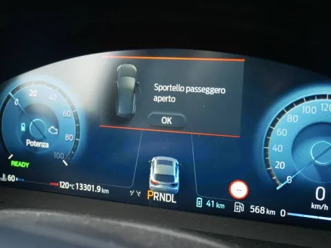 Ford Kuga 2.5 phev ST-Line 2wd 243cv auto - Immagine 10