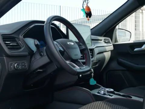Ford Kuga 2.5 phev ST-Line 2wd 243cv auto - Immagine 11