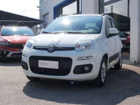 Fiat Panda 1.2 Lounge easypower Gpl 69cv my19 - Immagine 1