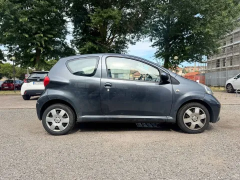 Toyota Aygo 3p 1.0 Sol m-mt - Immagine 4