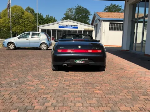 Alfa Romeo Spider 2.0 ts 16v Lusso - Immagine 17
