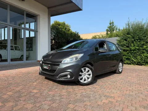 Peugeot 208 5p 1.4 hdi 8v Active - Immagine 2