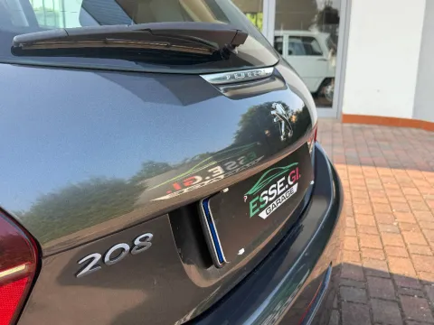Peugeot 208 5p 1.4 hdi 8v Active - Immagine 14