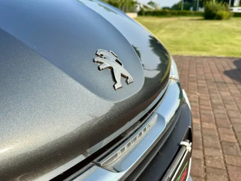 Peugeot 208 5p 1.4 hdi 8v Active - Immagine 15