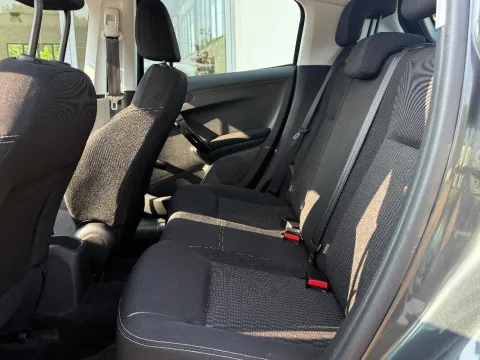 Peugeot 208 5p 1.4 hdi 8v Active - Immagine 17