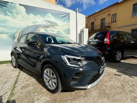 Renault Captur 1.6 E-Tech full hybrid Evolution 145cv auto - Immagine 4