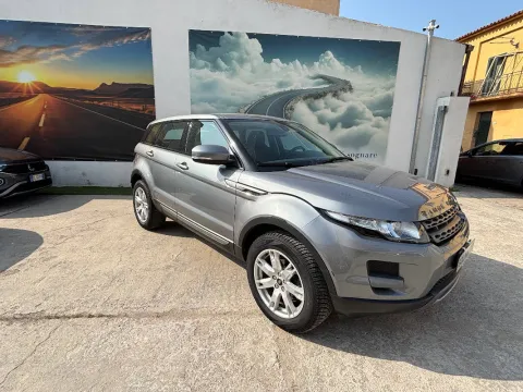 Land Rover Range Rover Evoque 5p 2.2 td4 Pure 150cv - Immagine 5