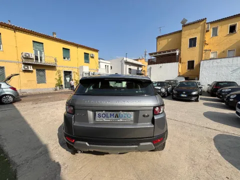 Land Rover Range Rover Evoque 5p 2.2 td4 Pure 150cv - Immagine 8