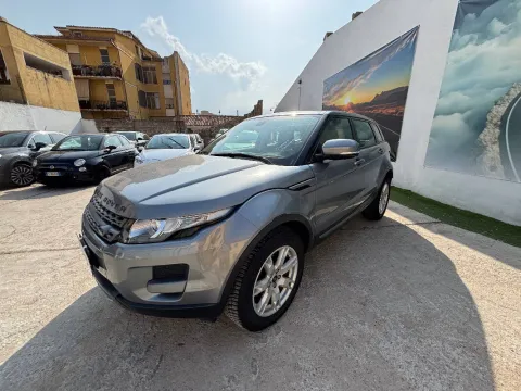 Land Rover Range Rover Evoque 5p 2.2 td4 Pure 150cv - Immagine 11