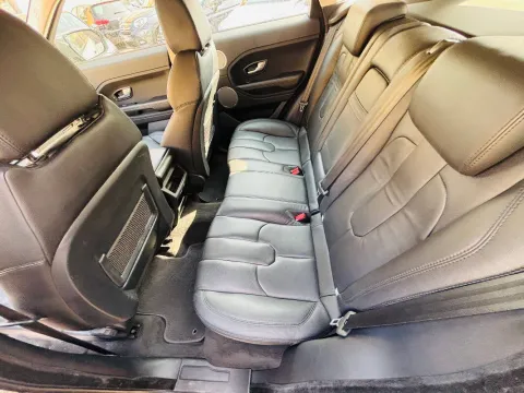 Land Rover Range Rover Evoque 5p 2.2 td4 Pure 150cv - Immagine 16