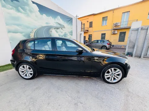 BMW 118d Futura - Immagine 4