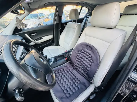 BMW 118d Futura - Immagine 12