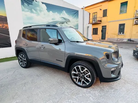 Jeep Renegade 1.3 t4 phev S 4xe at6 - Immagine 4