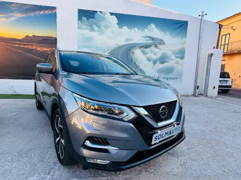Nissan Qashqai 1.6 dci Tekna+ 2wd 130cv xtronic - Immagine 2
