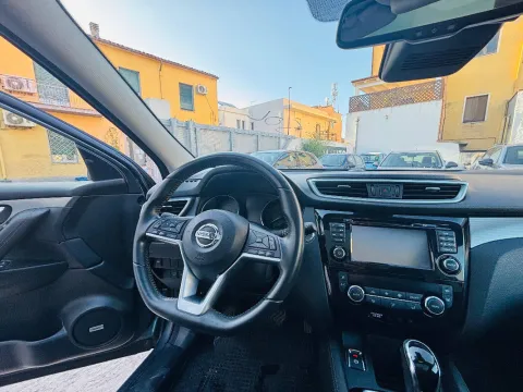 Nissan Qashqai 1.6 dci Tekna+ 2wd 130cv xtronic - Immagine 22