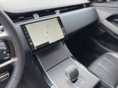 Land Rover Range Rover Evoque 2.0d i4 mhev R-Dynamic SE awd 204cv auto - Immagine 11