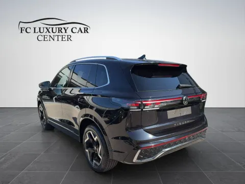 Volkswagen Tiguan 2.0 tdi R-Line 150cv dsg - Immagine 4
