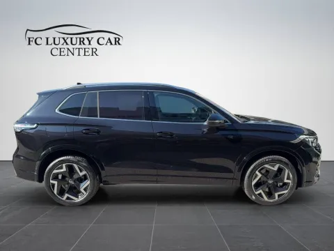 Volkswagen Tiguan 2.0 tdi R-Line 150cv dsg - Immagine 5