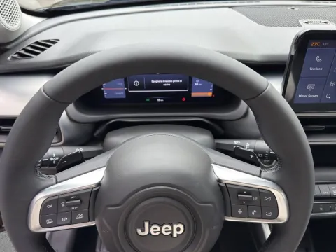 Jeep Avenger 1.2 turbo e-hybrid mhev Summit fwd 110cv edct6 - Immagine 9