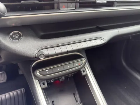 Jeep Avenger 1.2 turbo e-hybrid mhev Summit fwd 110cv edct6 - Immagine 13