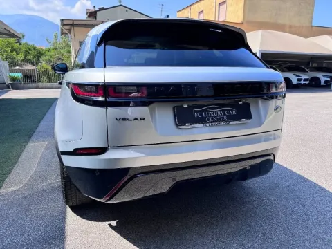 Land Rover Range Rover Velar 2.0d i4 mhev R-Dynamic HSE 4wd 204cv auto - Immagine 4