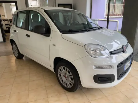 Fiat Panda 1.2 Easy 69cv - Immagine 2