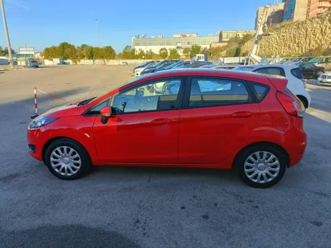 Ford Fiesta 5p 1.5 tdci Business 75cv E6 - Immagine 8