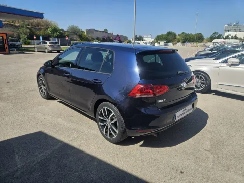 Volkswagen Golf 5p 1.6 tdi Trendline - Immagine 6