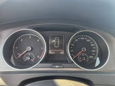 Volkswagen Golf 5p 1.6 tdi Trendline - Immagine 10
