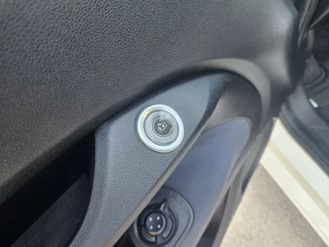 Fiat 500e 42 kWh La Prima - Immagine 17