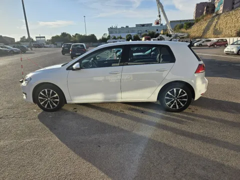 Volkswagen Golf 5p 1.6 tdi Trendline 90cv - Immagine 8