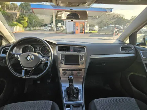 Volkswagen Golf 5p 1.6 tdi Trendline 90cv - Immagine 9