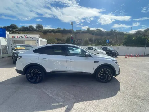 Renault Arkana 1.6 E-Tech full hybrid Esprit Alpine 145cv - Immagine 4