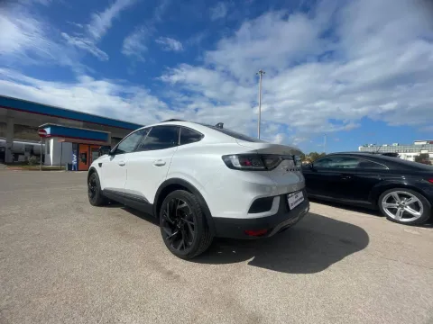 Renault Arkana 1.6 E-Tech full hybrid Esprit Alpine 145cv - Immagine 7