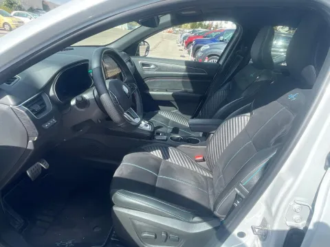 Renault Arkana 1.6 E-Tech full hybrid Esprit Alpine 145cv - Immagine 9