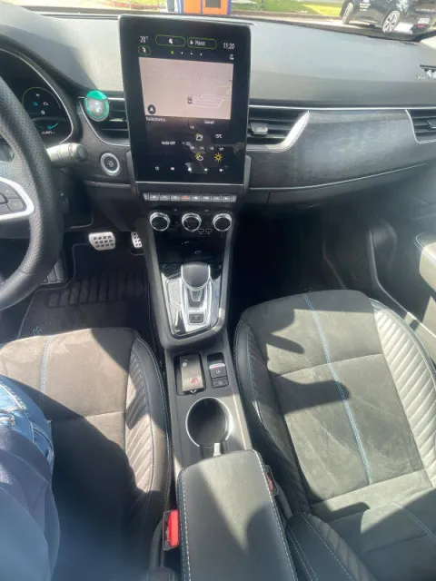 Renault Arkana 1.6 E-Tech full hybrid Esprit Alpine 145cv - Immagine 11