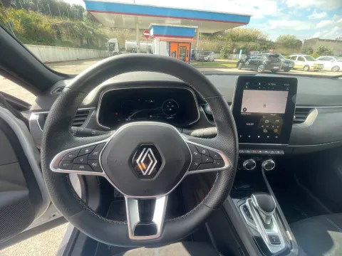 Renault Arkana 1.6 E-Tech full hybrid Esprit Alpine 145cv - Immagine 12