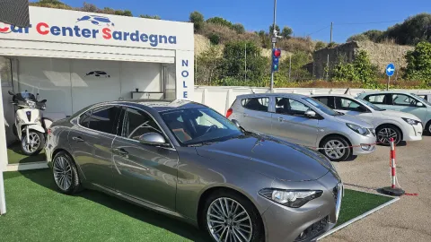 Alfa Romeo Giulia 2.2 t Business Sport Launch Edition 180cv auto - Immagine 2