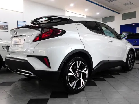 Toyota C-HR 2.0h More Business e-cvt - Immagine 4