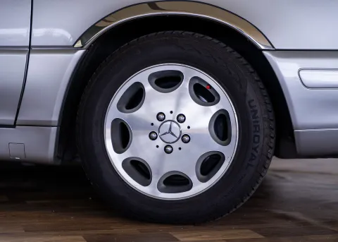 Mercedes SL 320 - Immagine 10