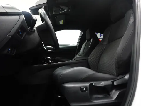 Toyota C-HR 2.0h More Business e-cvt - Immagine 25