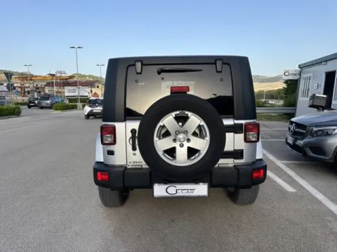 Jeep Wrangler 3p 2.8 crd Sahara auto dpf - Immagine 7